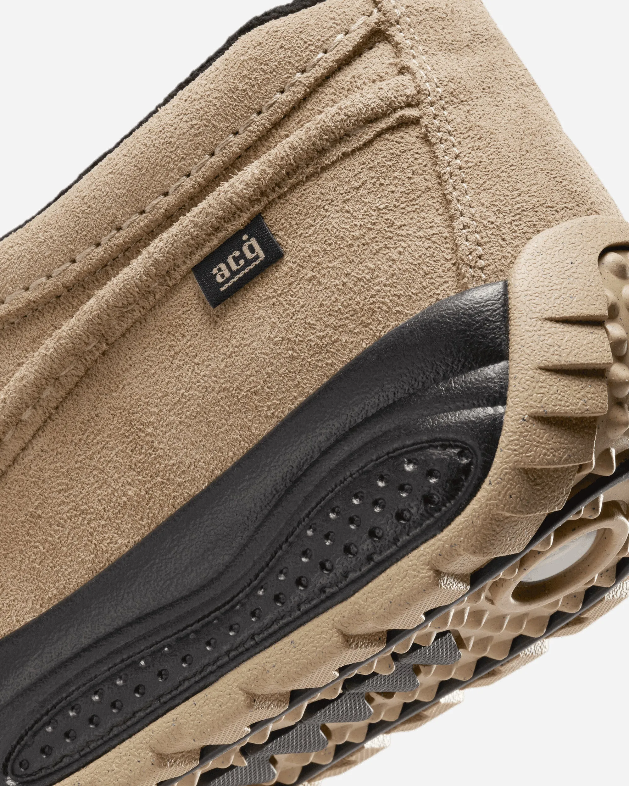 ACG Izy Sneakers Khaki / Black