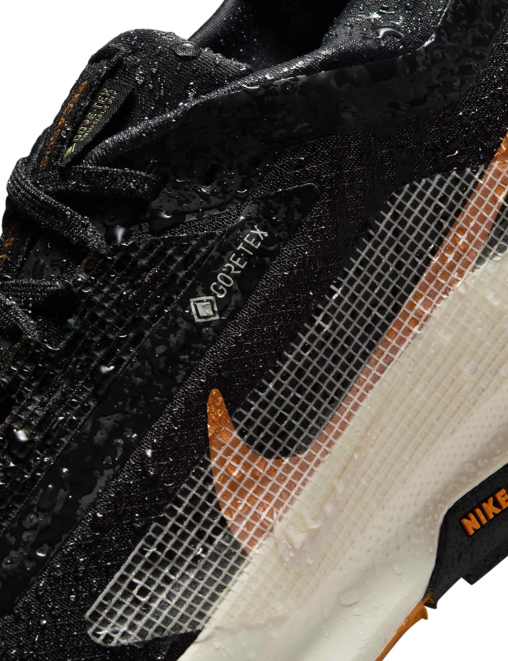 Pegasus Trail 5 Gore-Tex Shoes - Off Noir/Pale Ivory/Black/Monarch