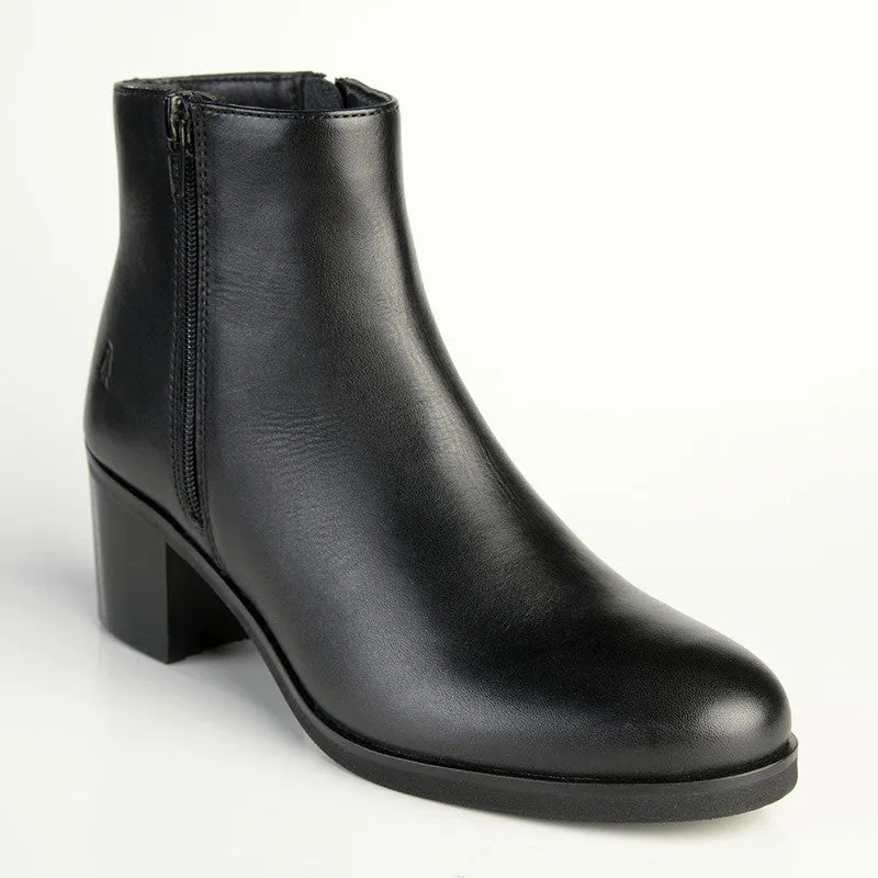 Soft Style by Hush Puppies Dawn Side Zip Ankle Boot - Black