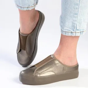 Soft Style by Hush Puppies Forbi Sneaker - Bronze