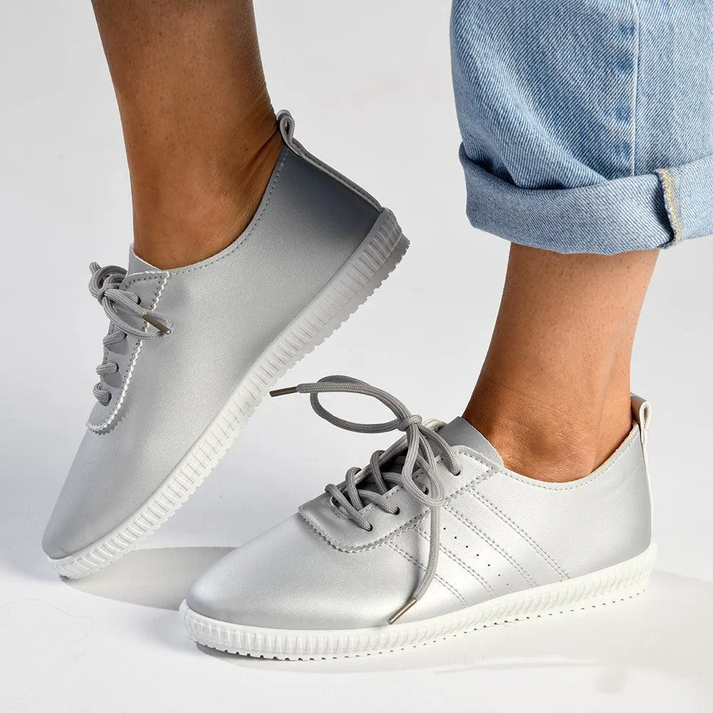 Soft Style By Hush Puppies jesiah Sneaker - Silver