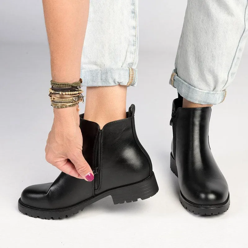 Soft Style by Hush Puppies Samcha Gusset Boot - Black