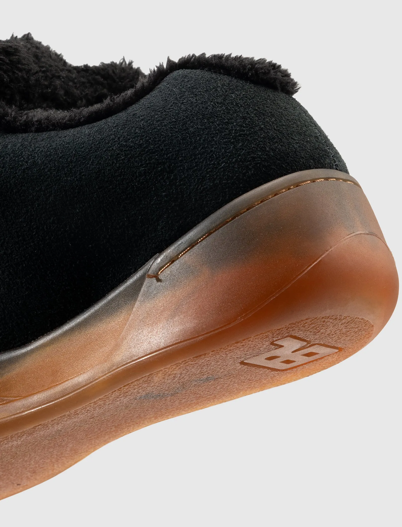 VAMP SKATE SNEAKER PIRATE BLACK