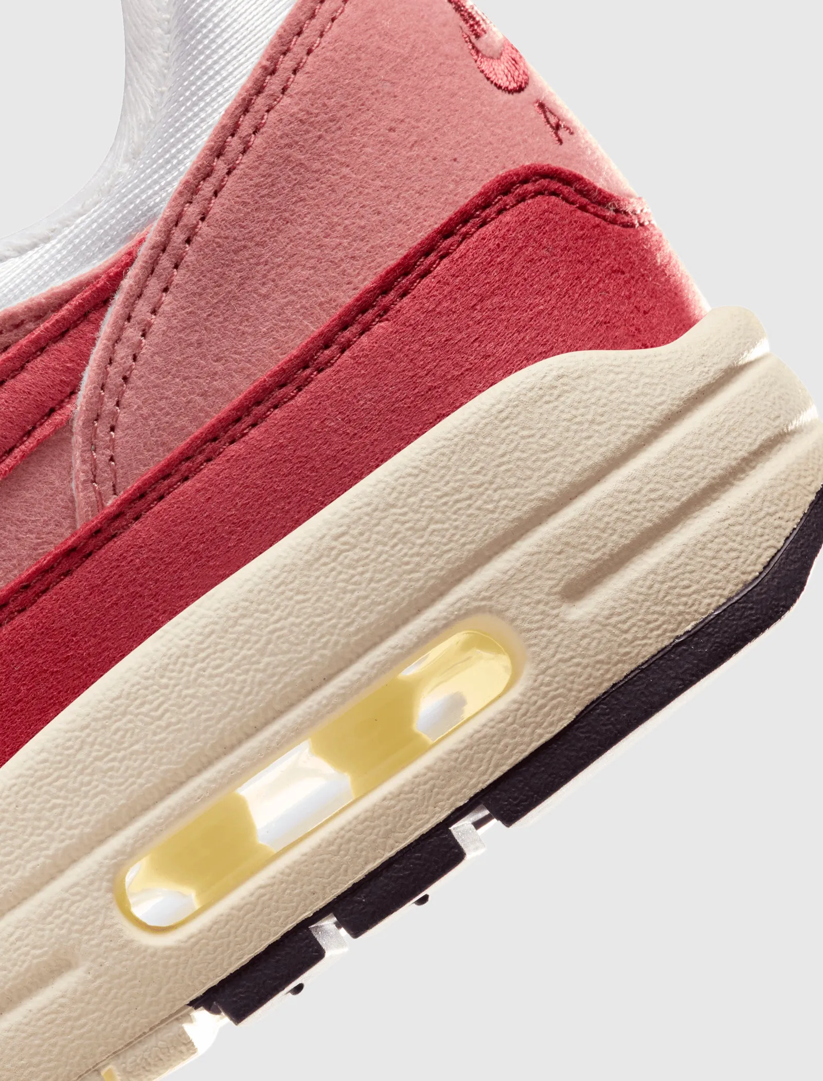 WOMEN'S AIR MAX 1 RED STARDUST